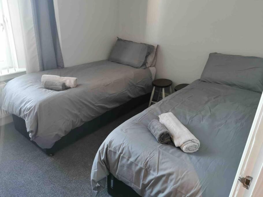 Number 7 Torquay Stunning Sea Views Apartamento Exterior foto